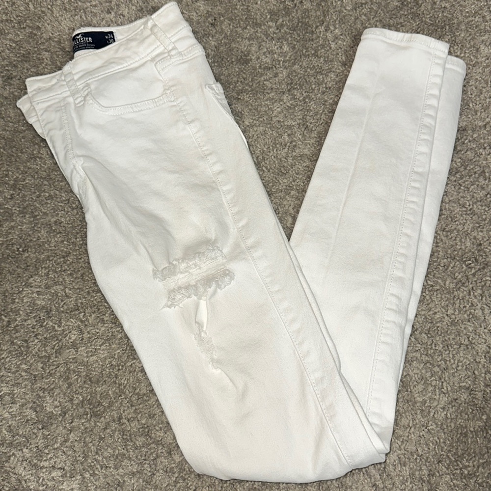 White ripped skinny jeans